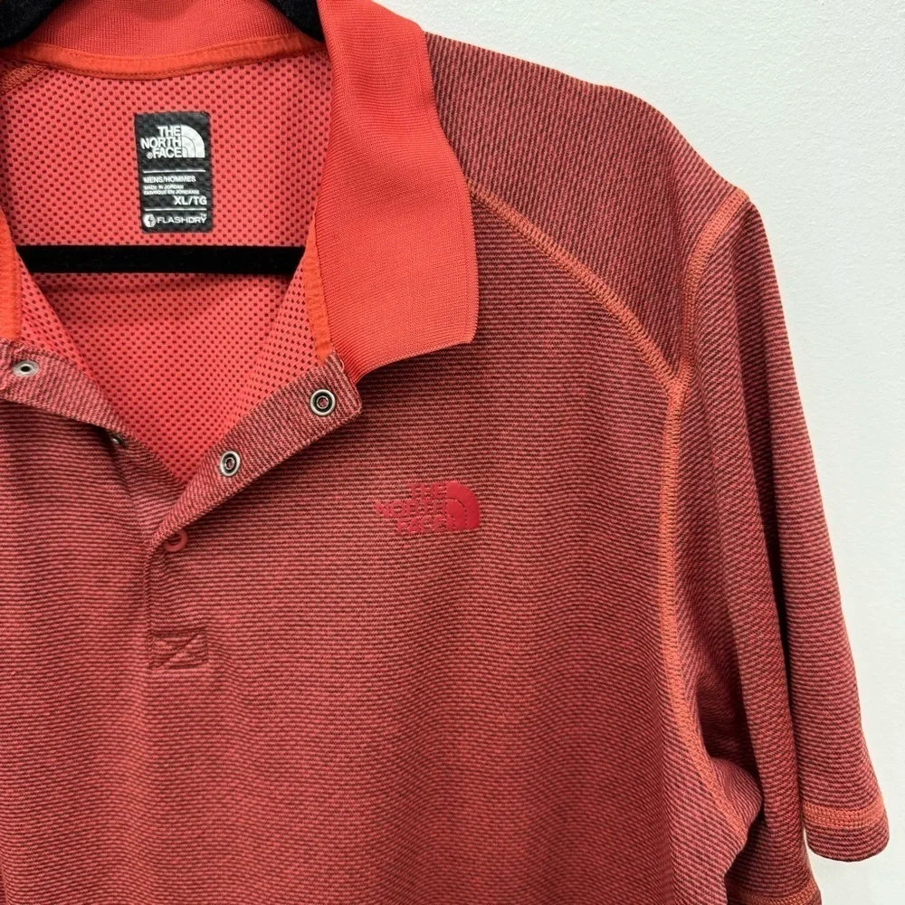 North Face Red Flashdry Short Sleeve Polo Shirt Sz XL textured design